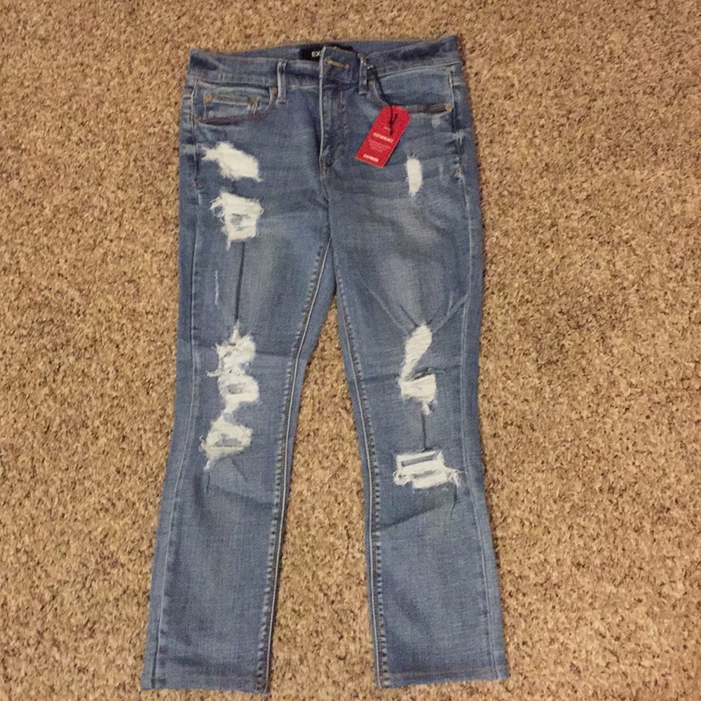 Express size 6 capris